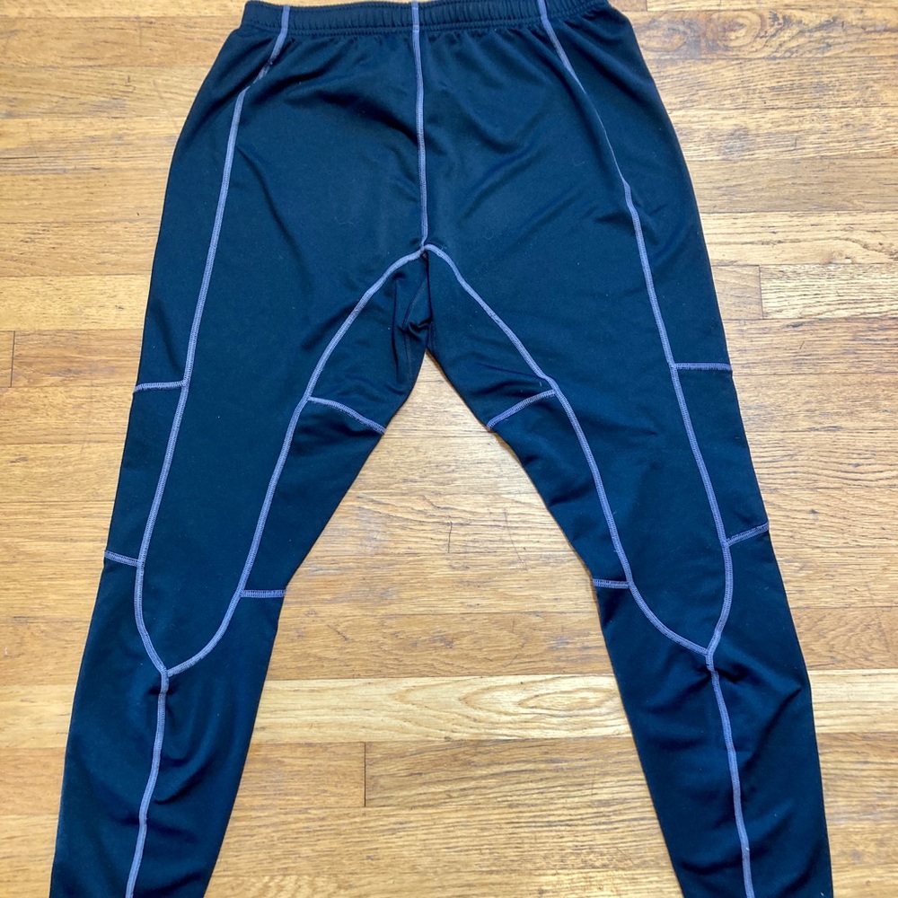 Under Armour Black Athletic Pants - Picture 2 of 3